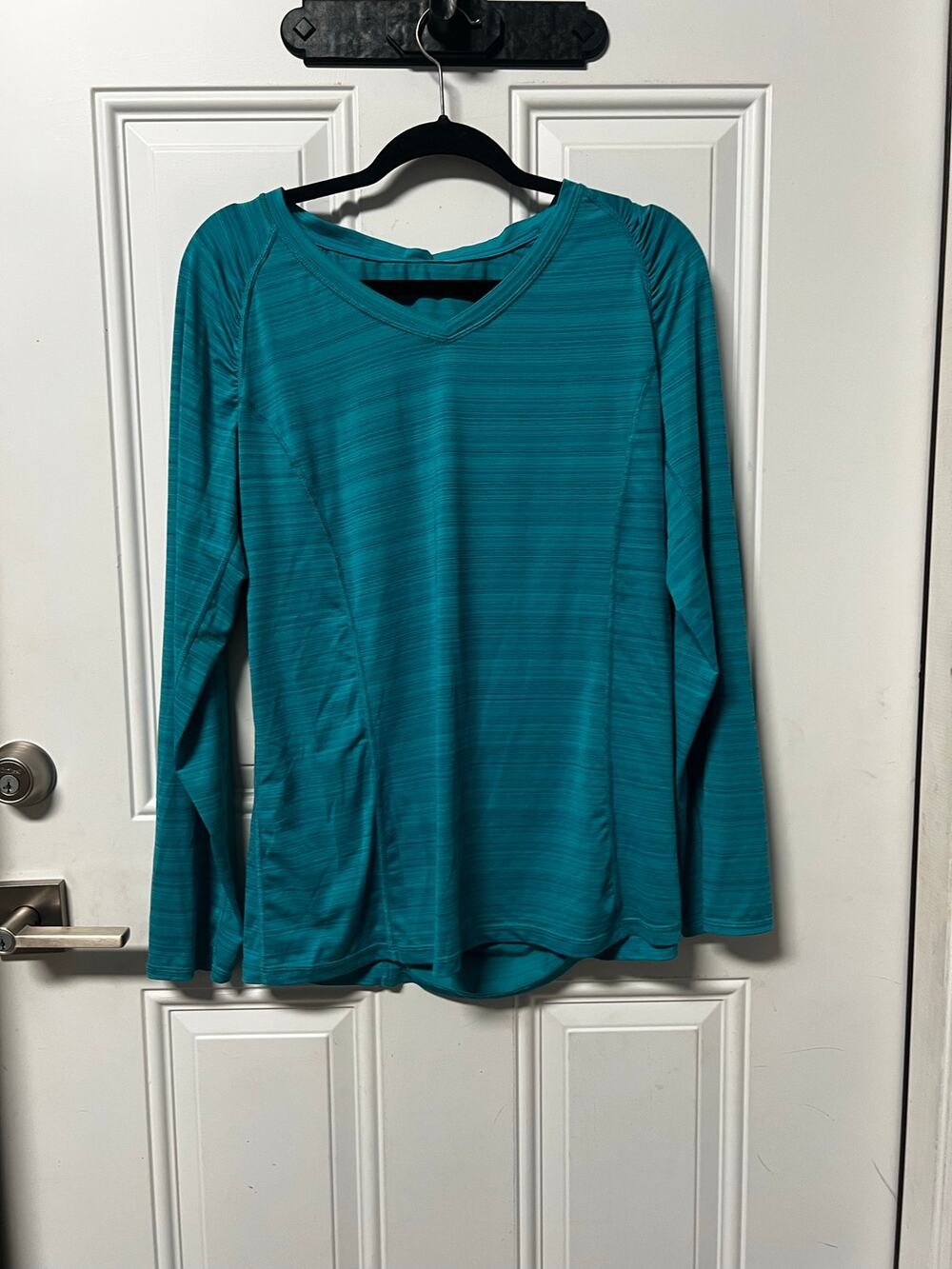 XL Aqua Athletic Long Sleeve Sun Shirt
